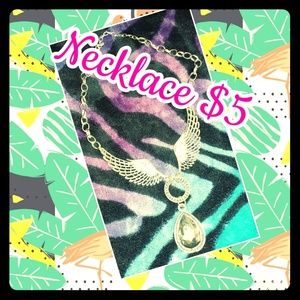 Cute Wing Necklace with pendant.